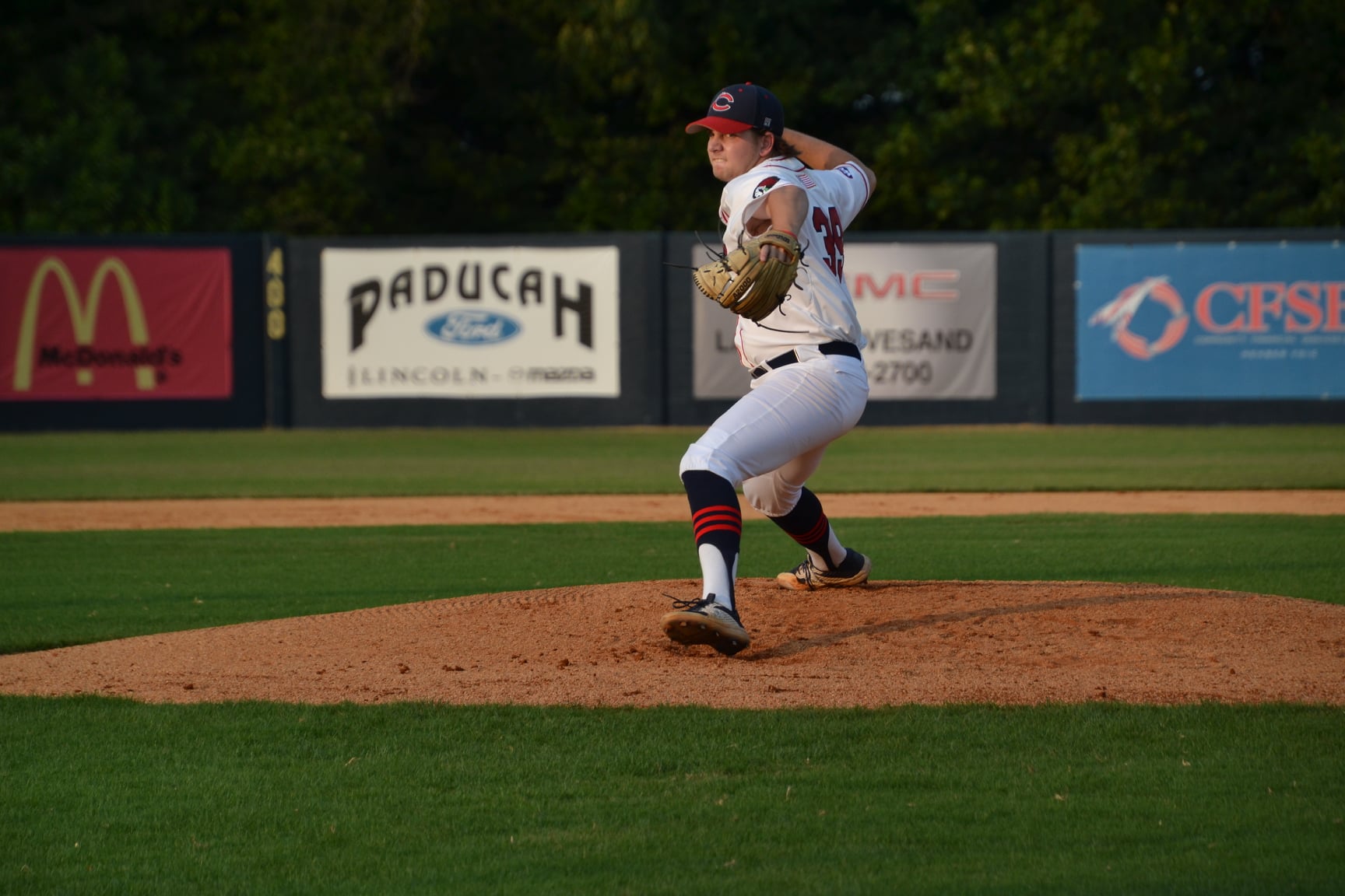 Madisonville Miners Takes A Tough Blow From Paducah Chiefs